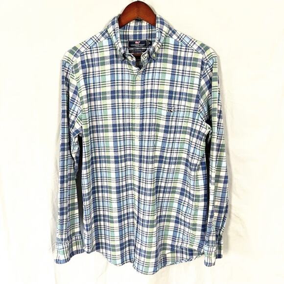 Vineyard Vines Classic Tucker Shirt Flannel Casual Button Down Plaid Men sz MD - Picture 1 of 7